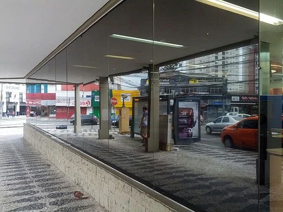 Banco Itaú — Curitiba, PR