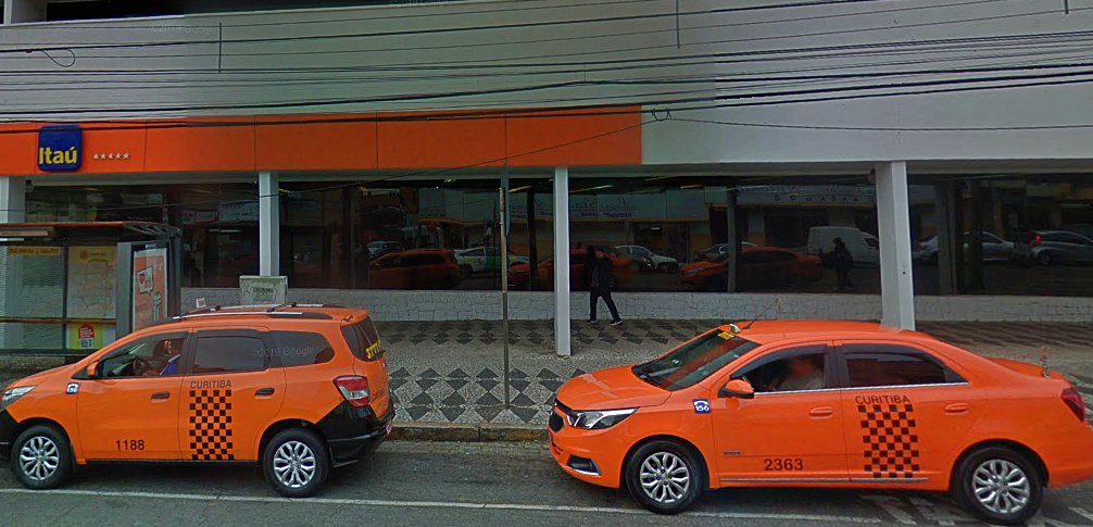 Banco Itaú — Curitiba, PR